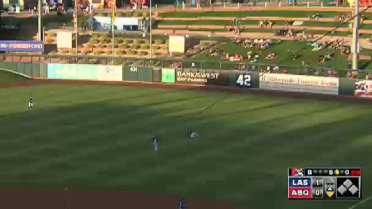 51s' Brentz makes diving catch in right