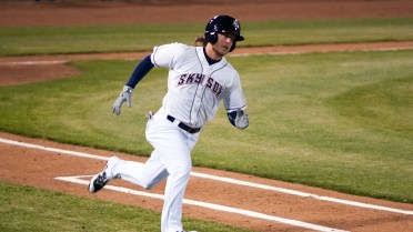 Isotopes Come Back To Defeat Sky Sox, 5-3