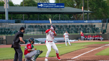 Triple Play, Four-Run Ninth Not Enough for Great Lakes