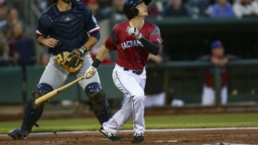 Yastrzemski homers late to lift River Cats over Bees
