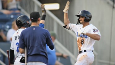 Shuckers Sweep Double Header To Claim Series Against Biscuits