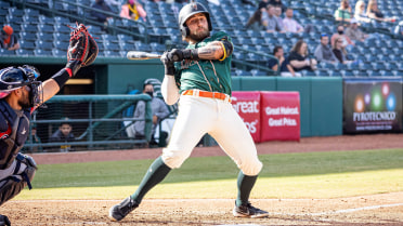 Big inning powers Hoppers to first road win