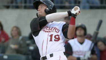 Strong Finish Helps Travs Top Cards