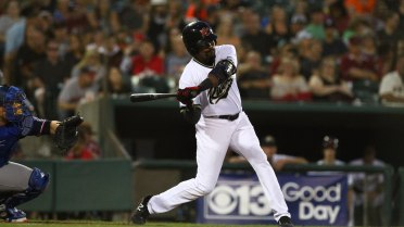 River Cats launch four home runs in lopsided win