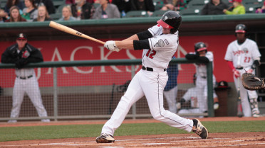 Lugnuts walk over Dragons, 8-2