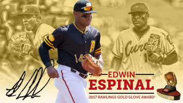 Espinal receives Rawlings Gold Glove Award®