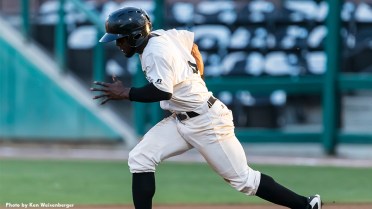 Eighth Inning Surge Lifts Rawhide in 5-1 Win