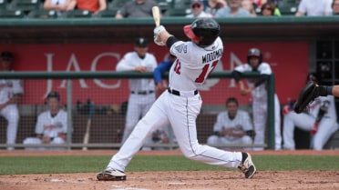 Nuts drop fourth straight, 5-2 to Hot Rods