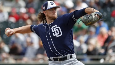 Paddack dazzles on mound for Padres