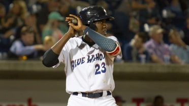 Blue Wahoos Win Fifth Straight With 8-3 Win