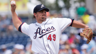 Godley takes no-hitter into seventh for Aces