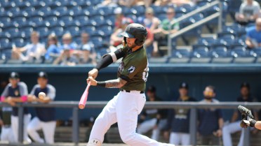Shuckers Fall to Blue Wahoos on Mother's Day