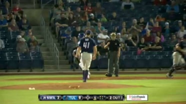 Naturals' Ray finishes the sixth
