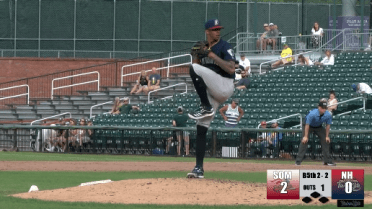 Medina strikes out 10 for Somerset