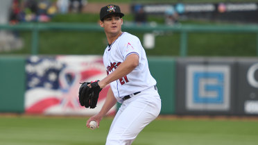 Isotopes Edge Aviators in 10 Innings in Series Finale