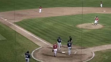Taylor's second roundtripper for the Rumble Ponies