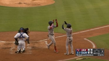 Lewin Díaz lifts off for his 13th homer