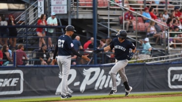 Fightin Phils Hold Off Patriots Surge For Win