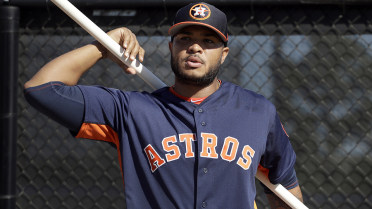 Astros' James sidelined with strained quad