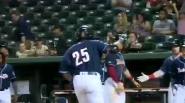 Kelly's two-run jack for Fisher Cats