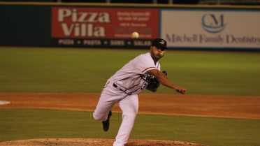 Arredondo Delivers Spotless Start, Wood Ducks Prevail Late