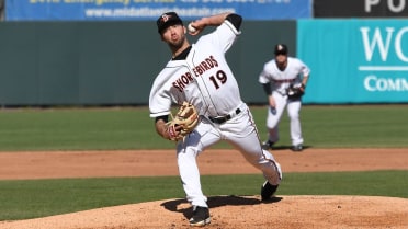 O's Rom reels off another scoreless gem