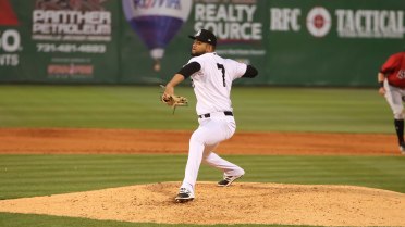 Payamps shuts out M-Braves, 5-0, before Mississippi bites back, 8-1