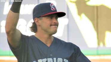 Patriots take down Yard Goats 6-4 in extras