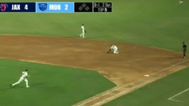 Marlins prospect Jagielo's diving stop at first