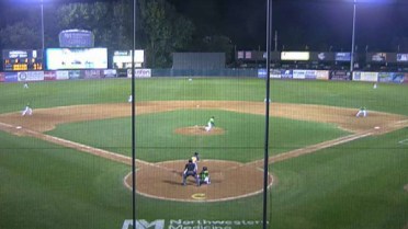 Sandoval notches a three-bagger for the Bees