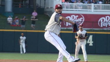 Martin Perez leads Riders to sweep of Springfield