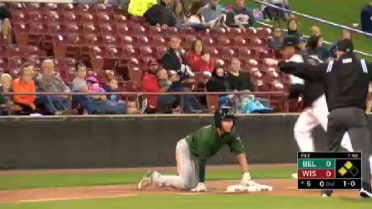 Allen triples in two for Snappers