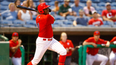 Reyes Drives in Four in Threshers Loss