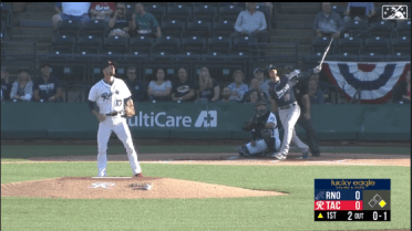 Ellis launches two-run shot for Aces