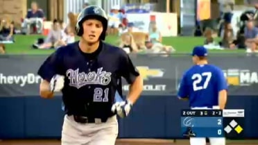 Benedetti crushes a solo shot for Hooks