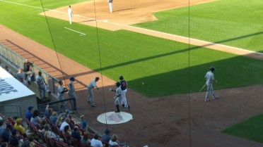 Wisconsin Beats Kernels with Ninth-Inning Run