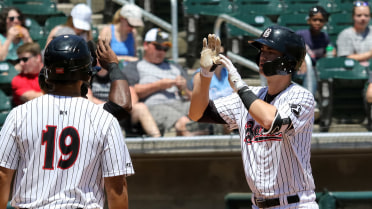Barons Bats Smoke Tennessee In Finale, 9-2