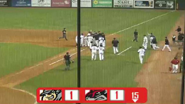 Bednar's 15th-inning walk-off for Richmond