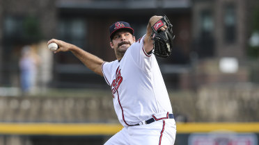 G-Braves Drop Pitcher's Duel To Knights, 3-1