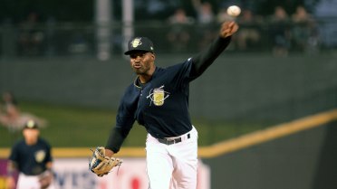 Fireflies Rally in Ninth to Complete Sweep