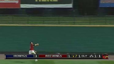 Red Wings' Shuck makes running catch