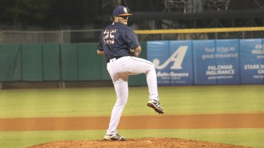 Biscuits' Fleming goes the distance again