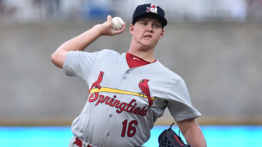 Cardinals' Pearce goes the distance again