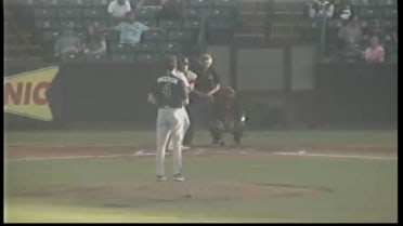 M-Braves' Anderson whiffs seven in a row