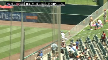 River Cats' Ramos makes sliding catch