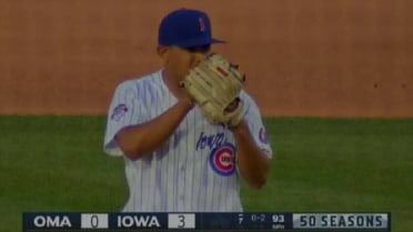 Alzolay gets Dozier swinging in seventh
