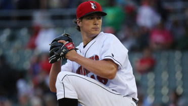 Indians' Glasnow dials up 12 strikeouts