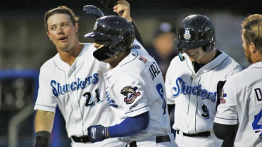 Shuckers Slam Their Way To Seventh Straight Win