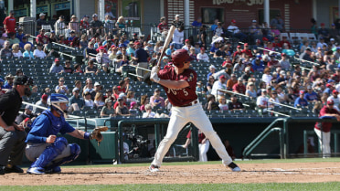 Bolinger's go-ahead hit propels Riders to thrilling win