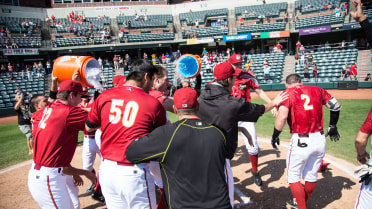 Best of the West: Tolman's 12th-inning walk-off homer lifts Curve to Western Division title
